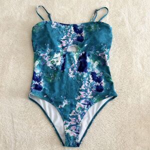 Watercolor One Piece Swimsuit Size L Keyhole Front, Adjustable Straps Beachcore